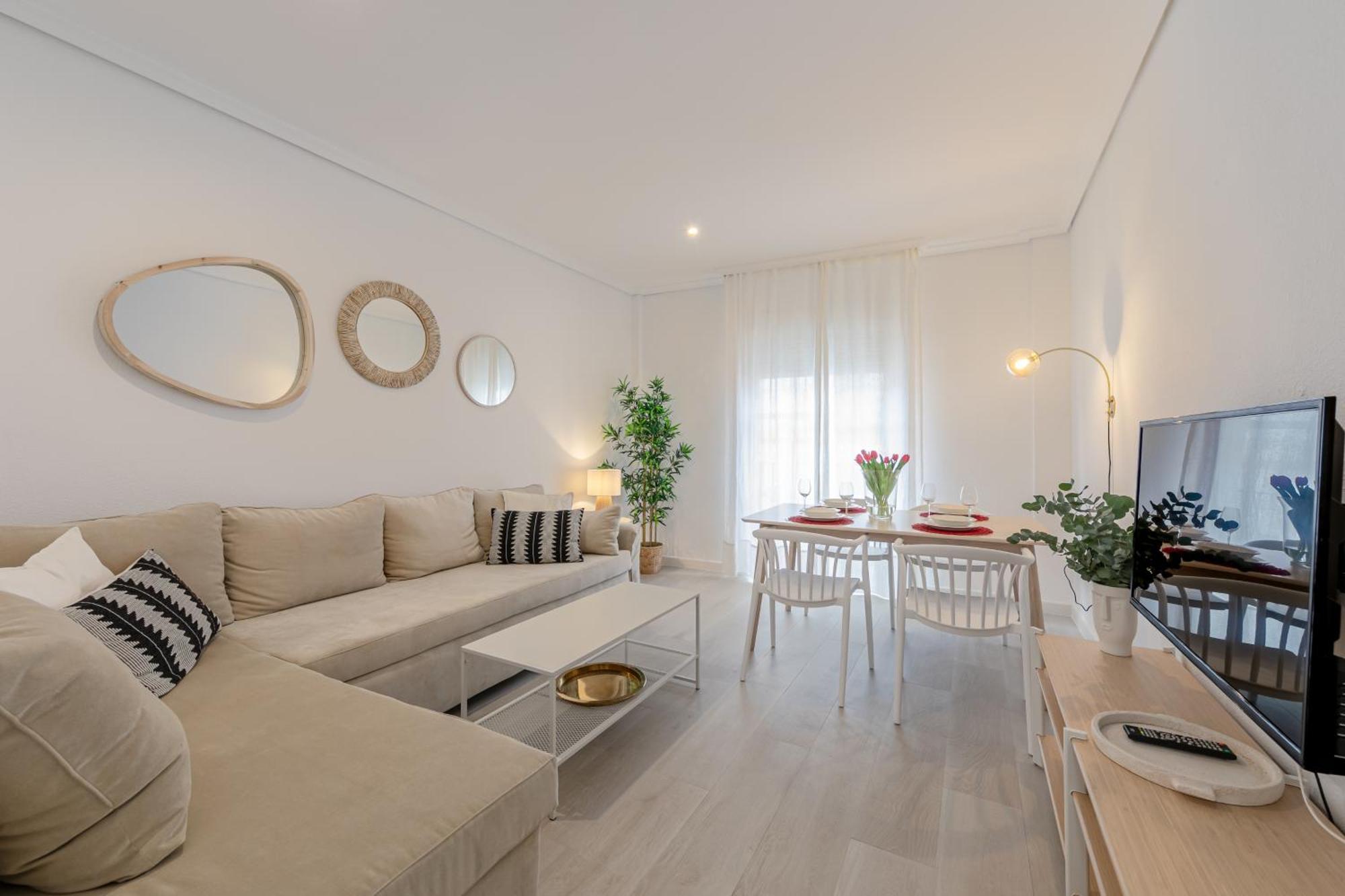 Isg Apartments Becquer Free Parking Inside The Building Sewilla Zewnętrze zdjęcie